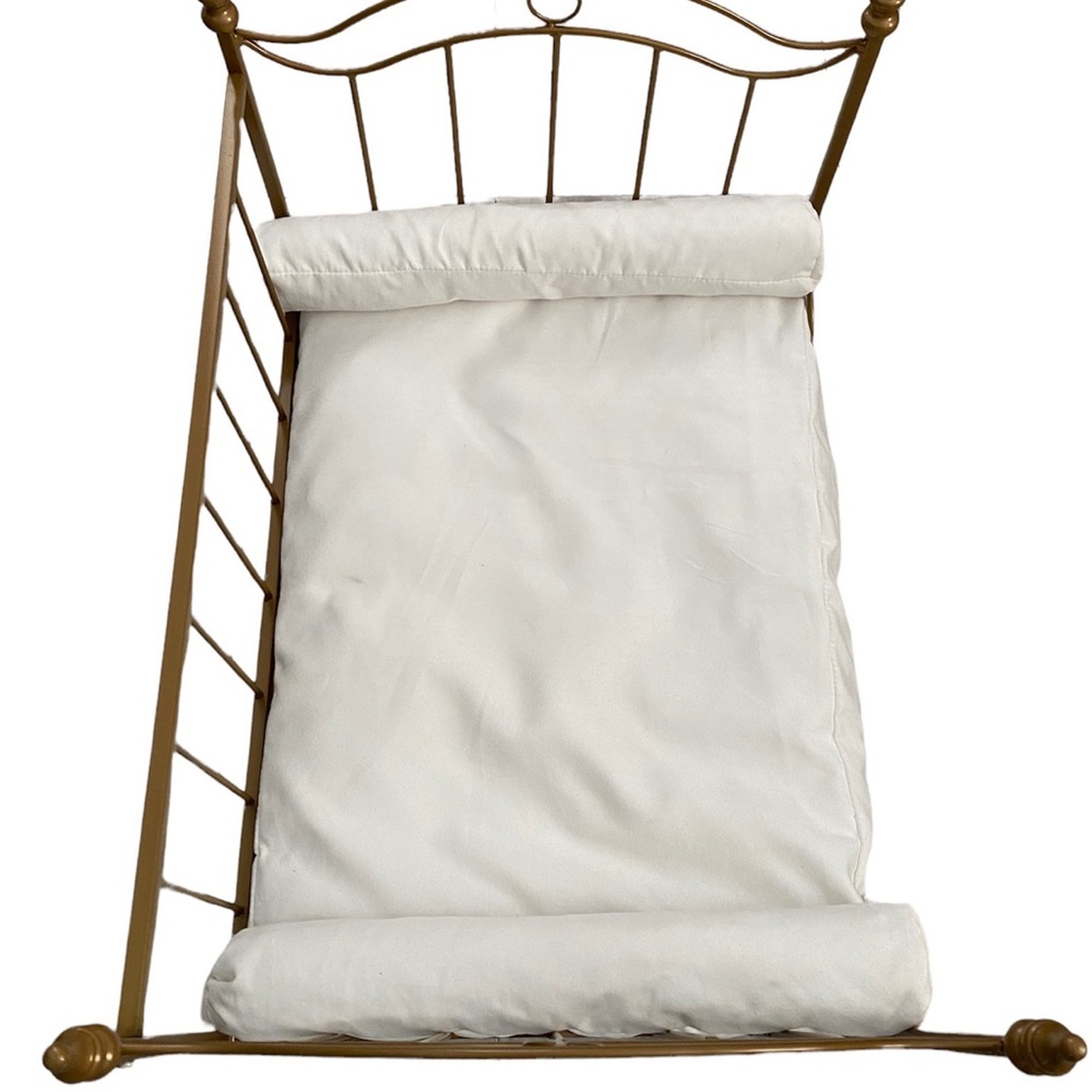 Dog bed